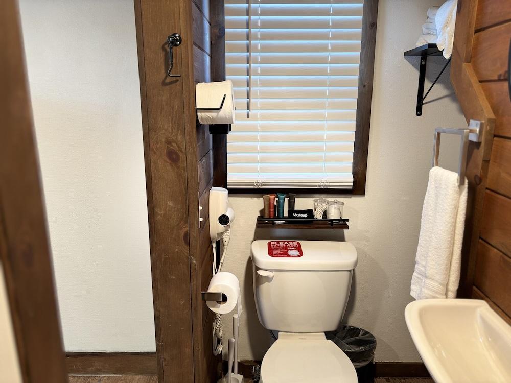 Sojourn Lodging photo 20