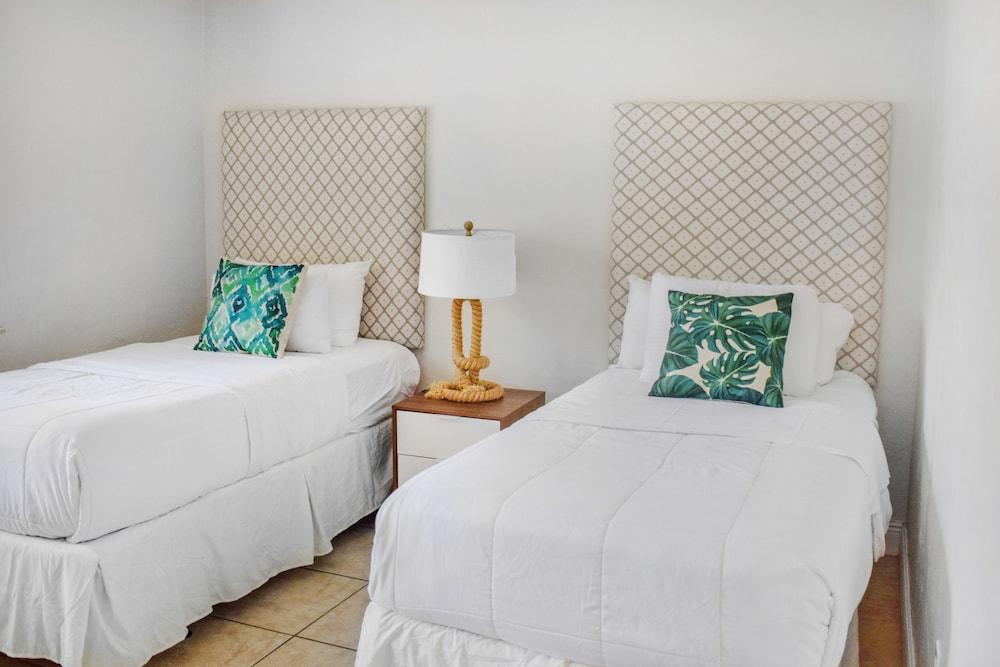 Coral Reef at Key Biscayne photo 27