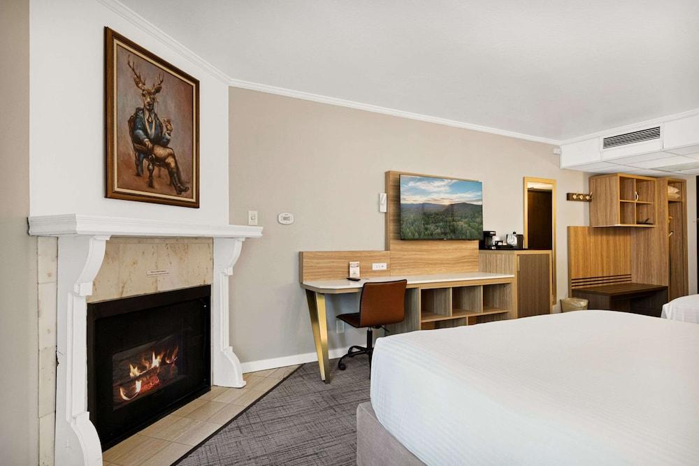 Chateau Big Bear Boutique Hotel, BW Signature Collection photo 16