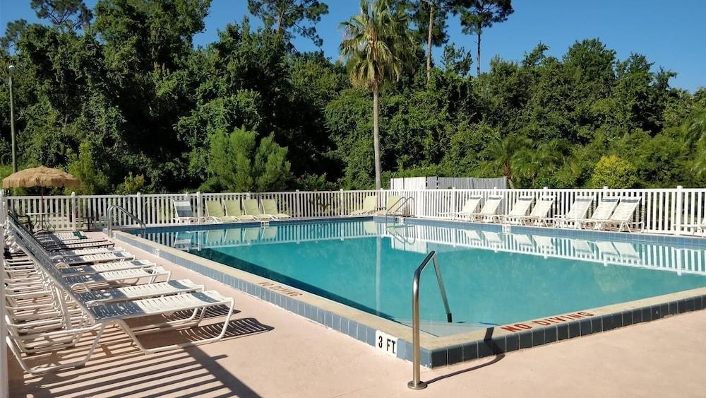Sun Inn & Suites photo 10