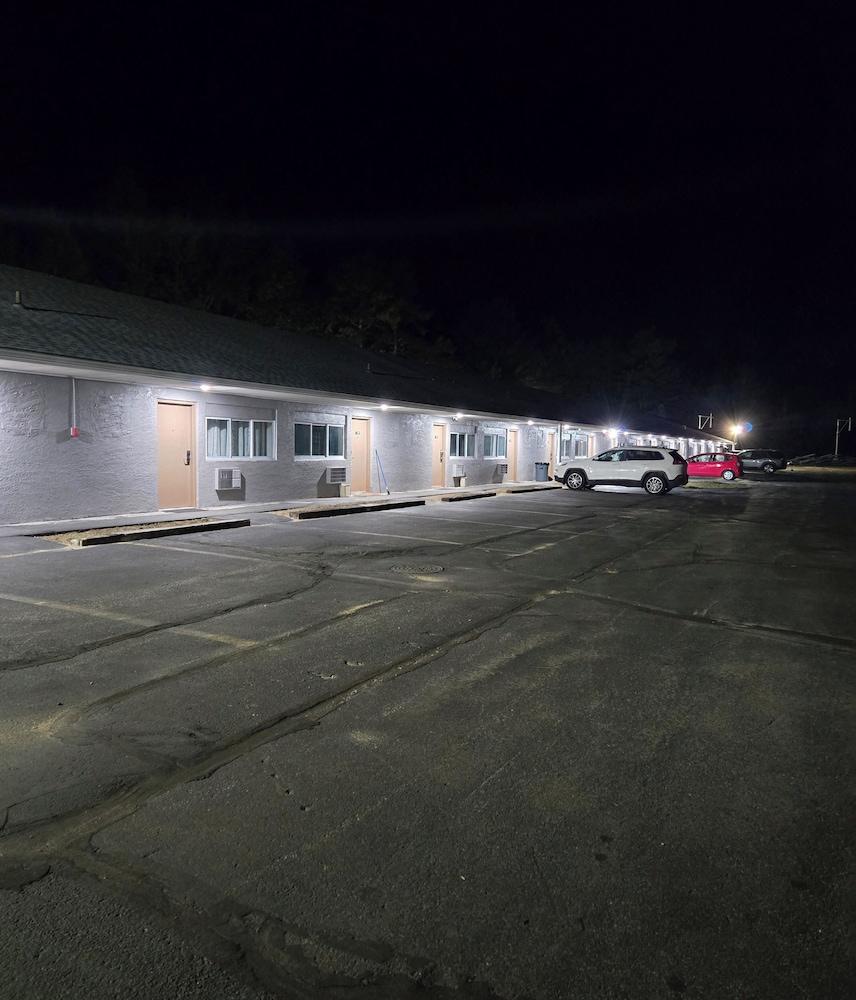 Nashoba Valley Inn & Suites photo 3