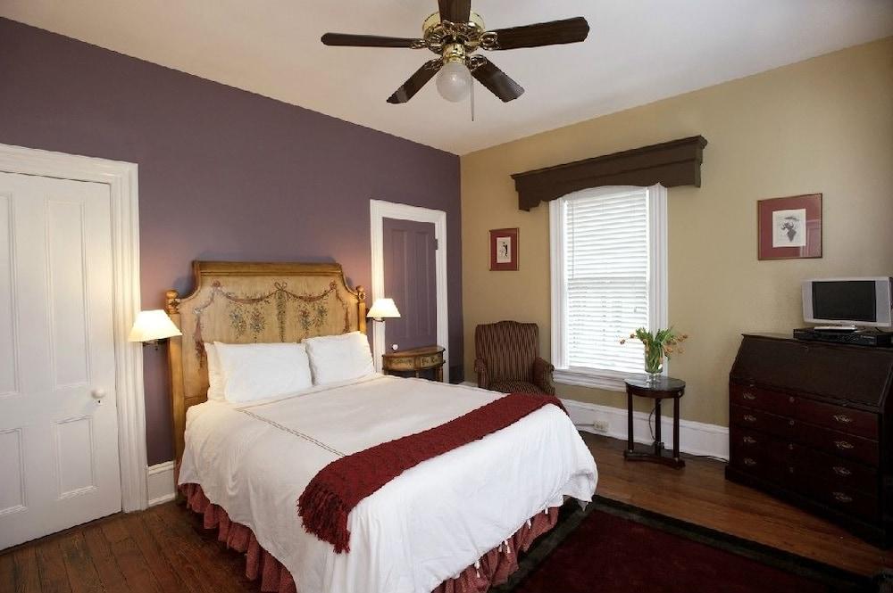 The Mansion Inn photo 3