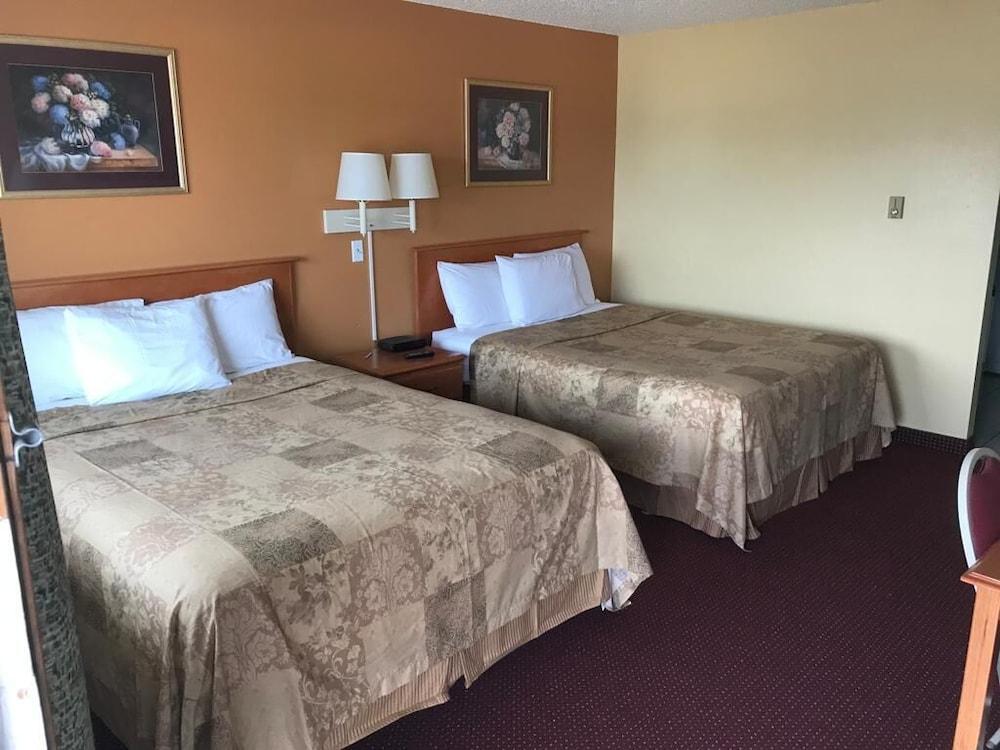 MIDWAY MOTEL photo 4