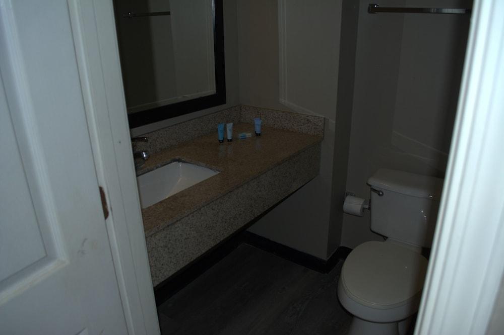 Extended Stay Hotel photo 12