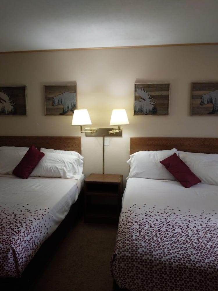 Northwoods Motels photo 2