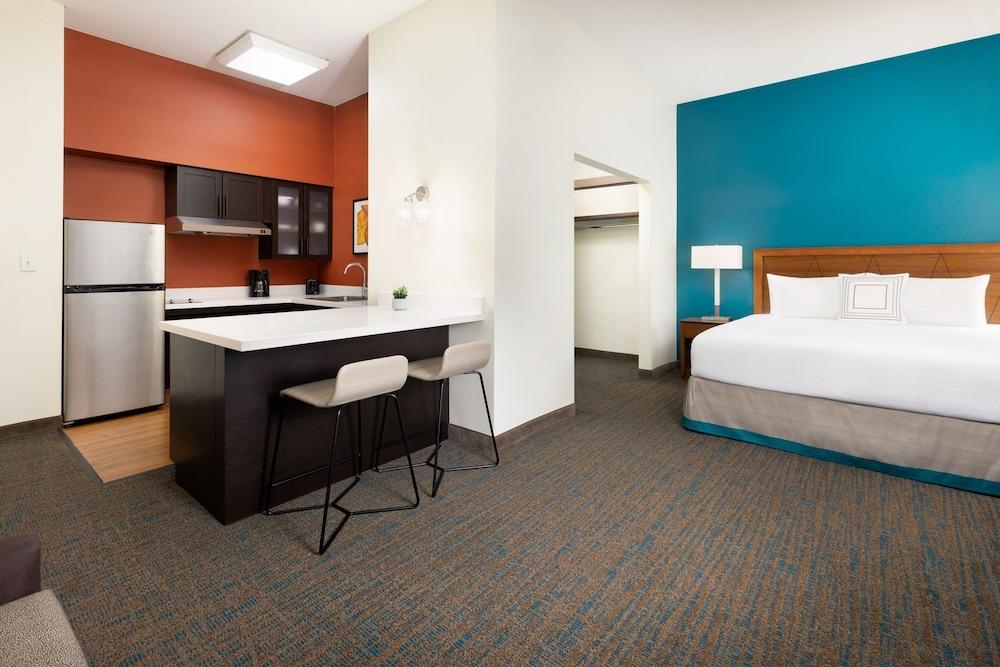 Residence Inn by Marriott Des Moines West photo 15