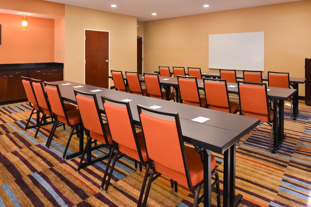Fairfield Inn By Marriott Louisville North photo 26