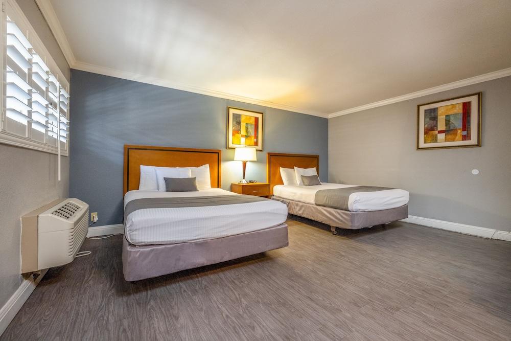 SOMA Park Inn – Civic Center photo 29