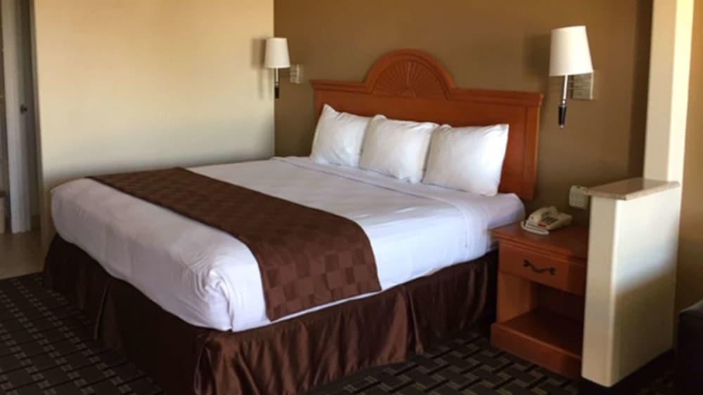 Motel 6 Tyler, TX photo 19