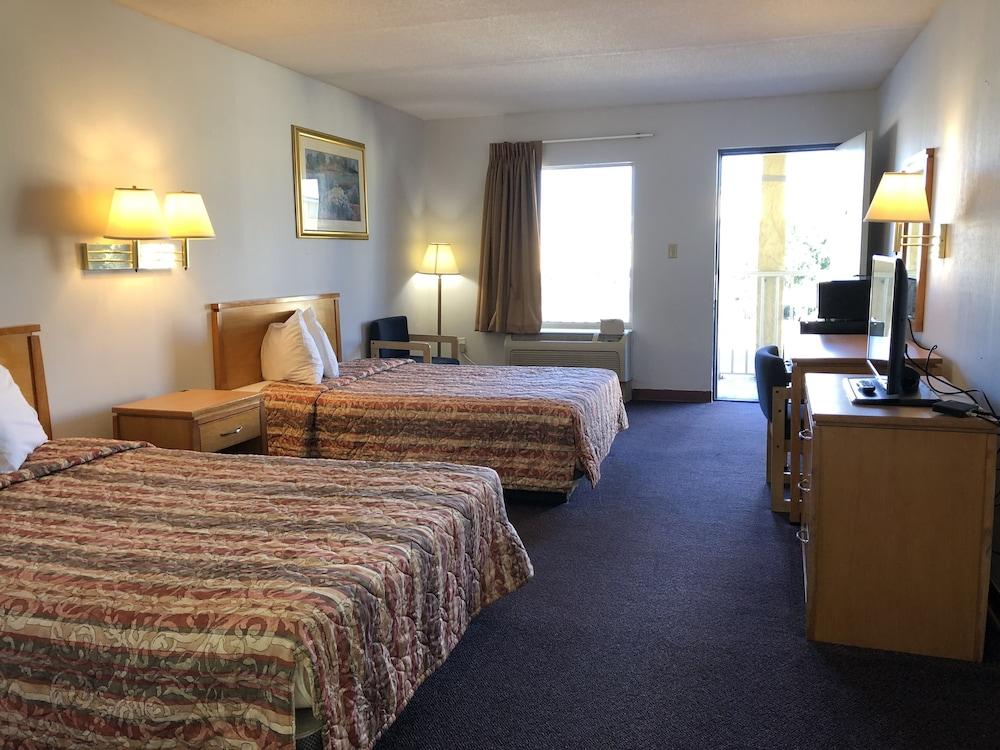 Royal Inn photo 4