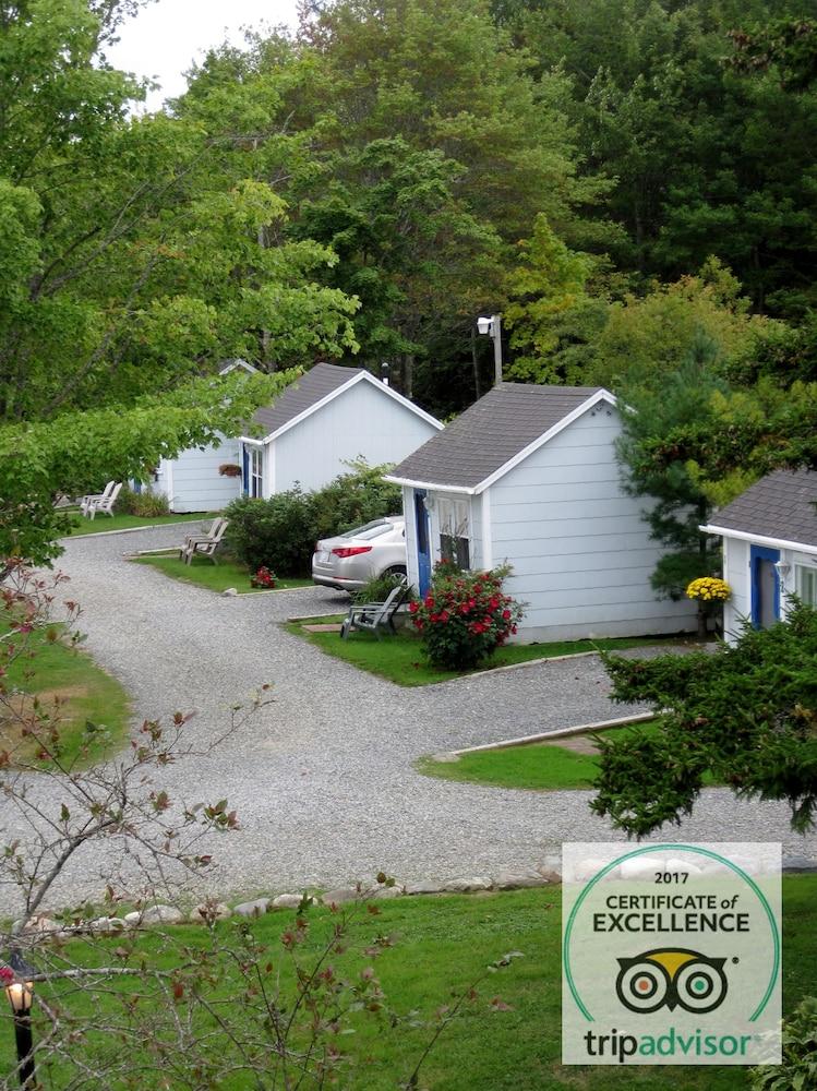 Isleview Motel and Cottages photo 11