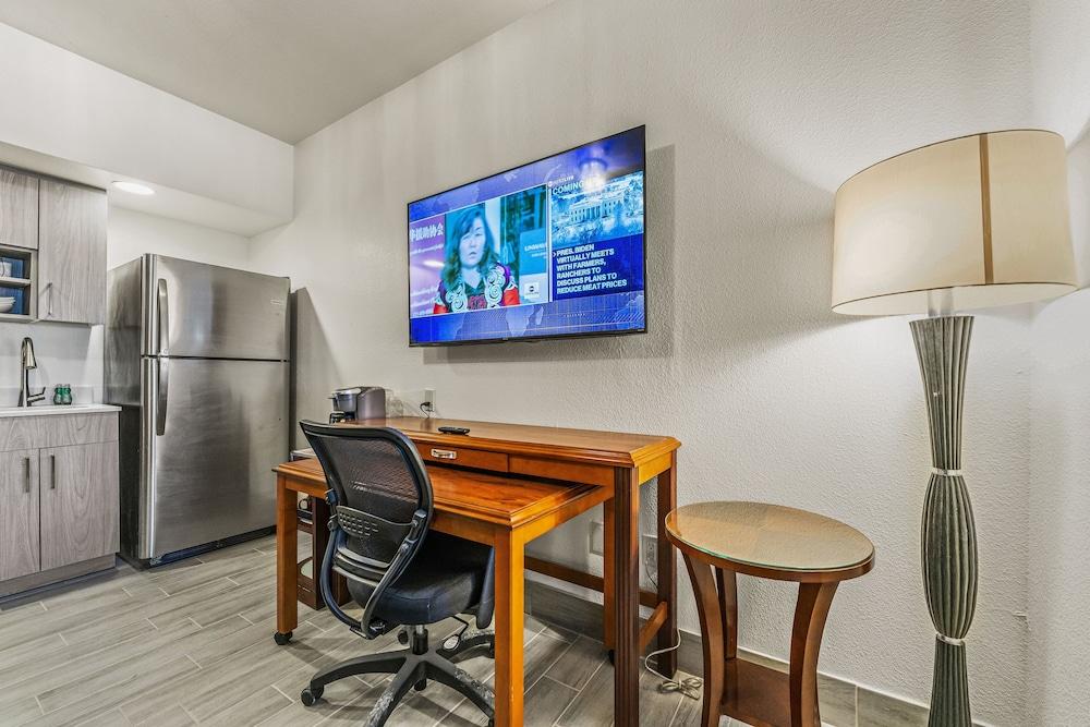 Metro Tempe Extended Stay photo 4