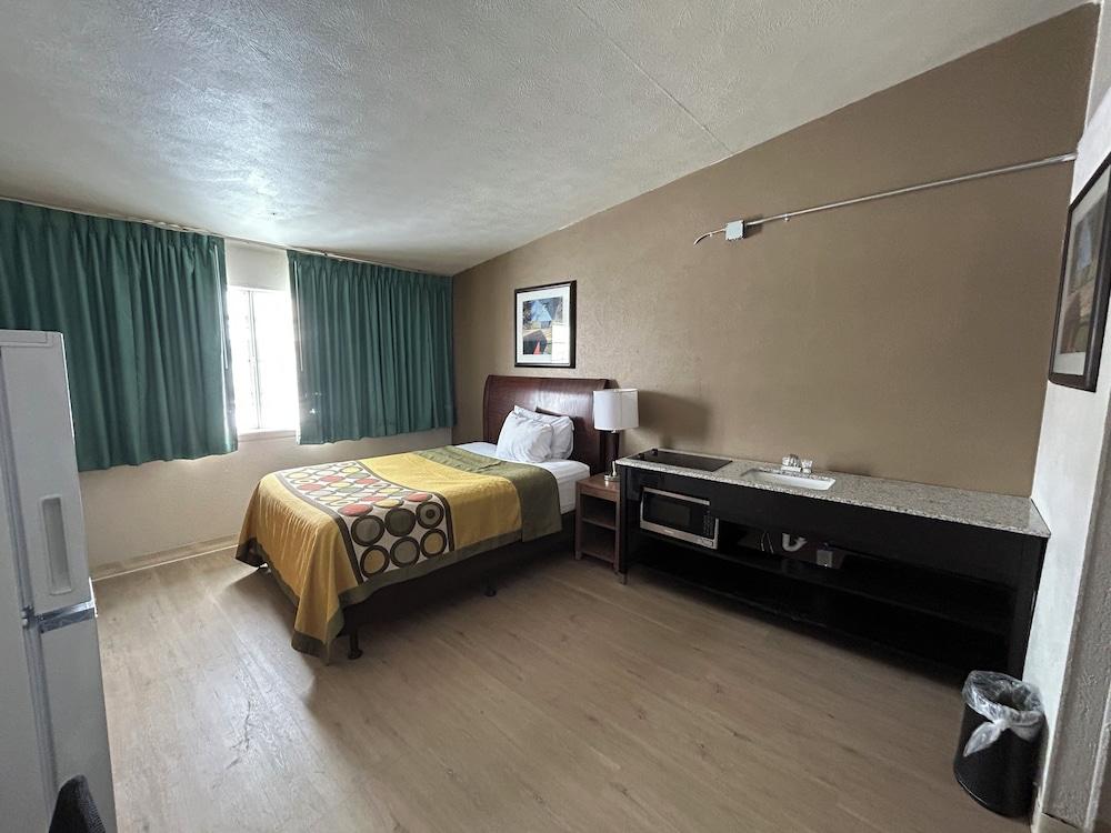 Studio Apartments photo 10