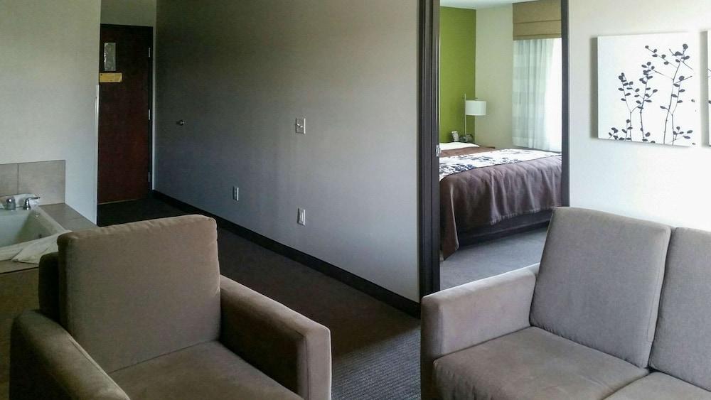 Sleep Inn & Suites Pleasant Hill - Des Moines photo 43