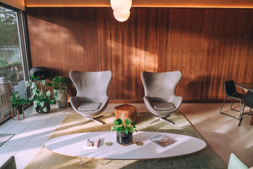 Frame Hotel - Treehouse photo 13