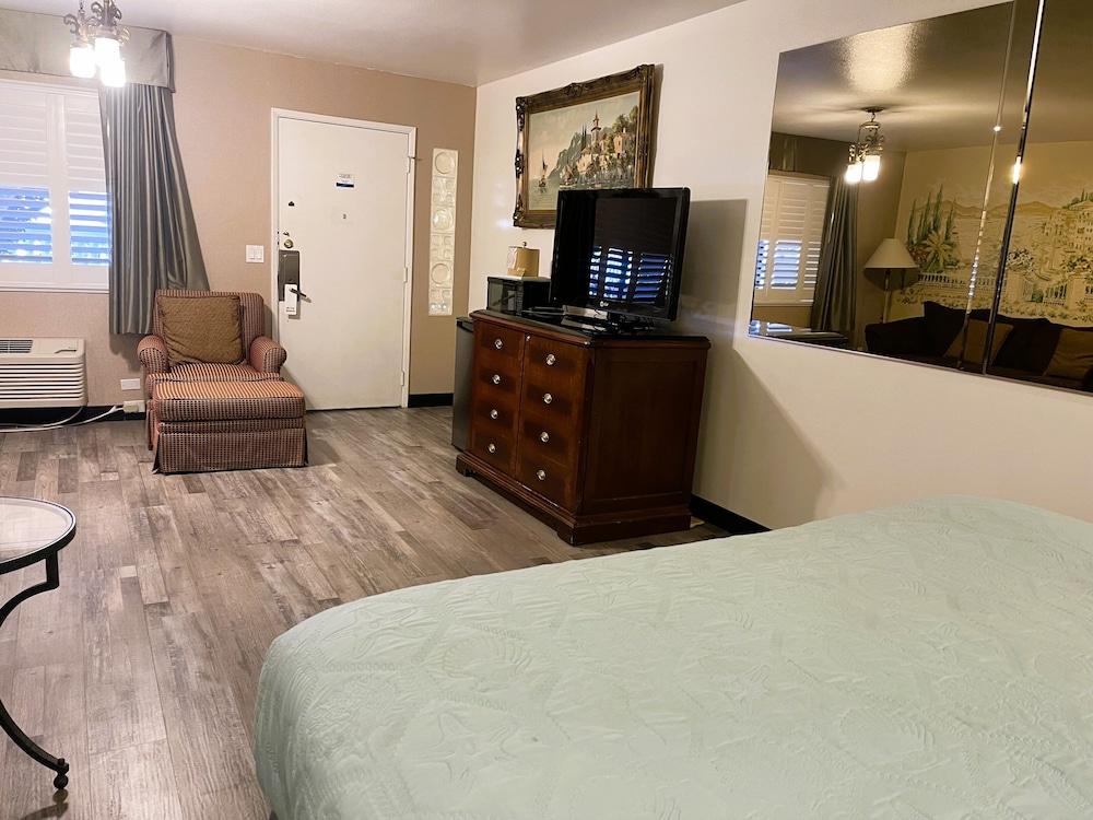 Americas Best Value Inn & Suites Joshua Tree National Park photo 50