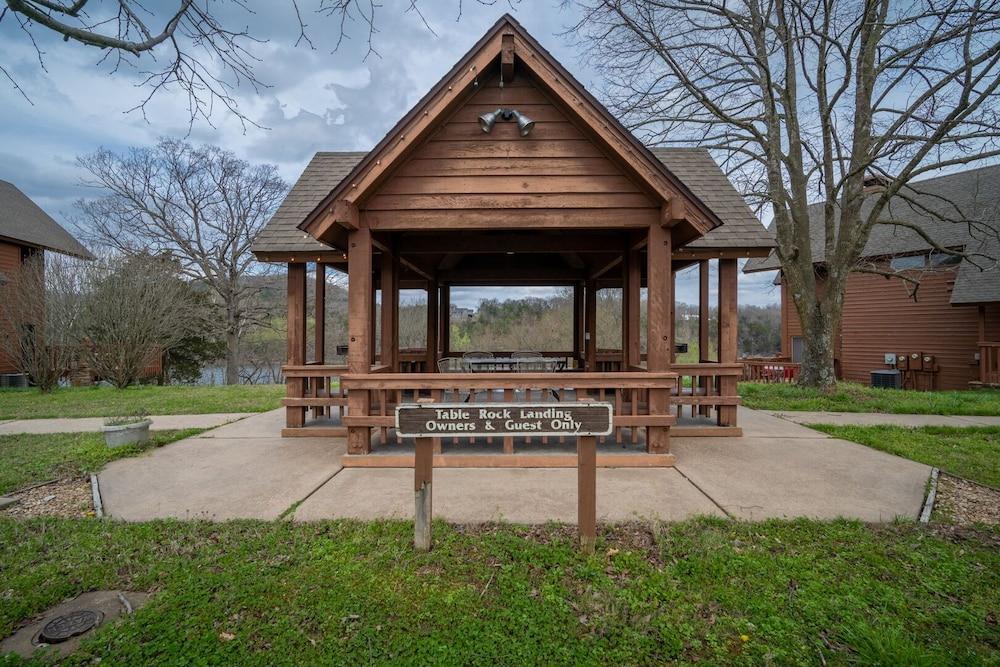 Table Rock Landing Resort photo 16