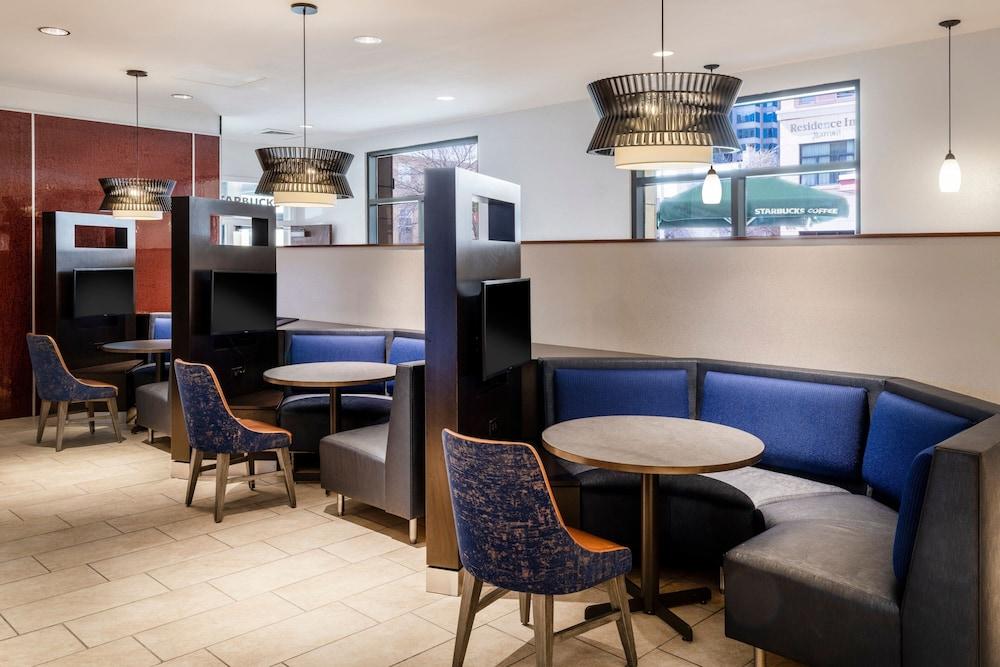 Courtyard by Marriott Austin Downtown/Convention Center photo 26