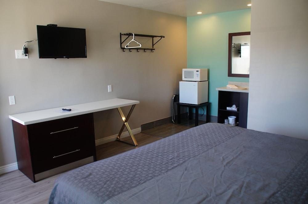 Beach Inn Motel photo 25