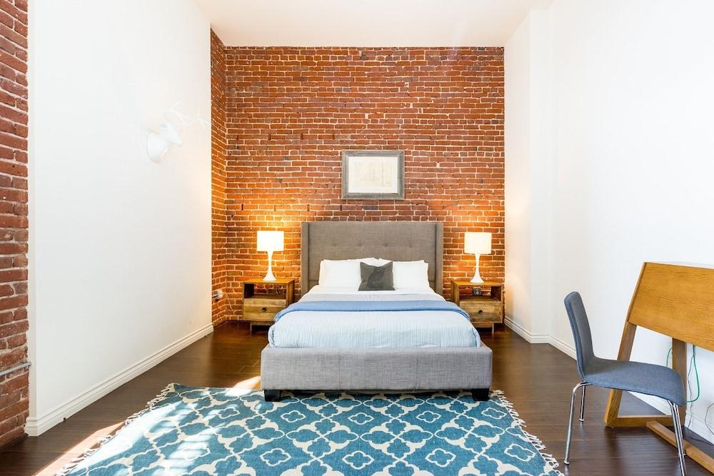 Abode Los Angeles - Downtown Historic Core photo 17