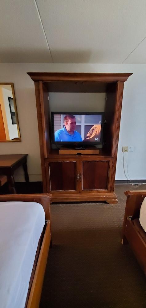 FairBridge Inn Express Indianapolis South photo 17