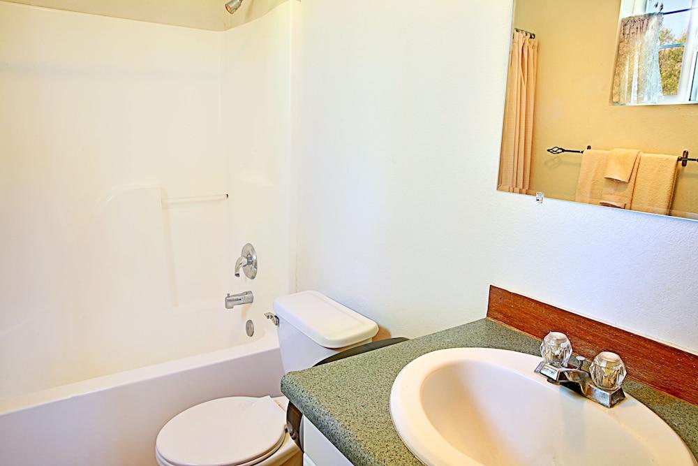 Sunbanks Lake Resort photo 55