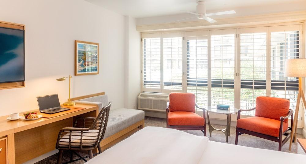 Portola Hotel & Spa at Monterey Bay photo 11