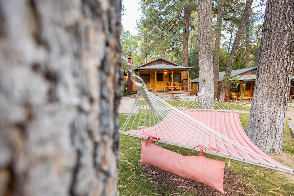 Ruidoso Lodge Cabins photo 87