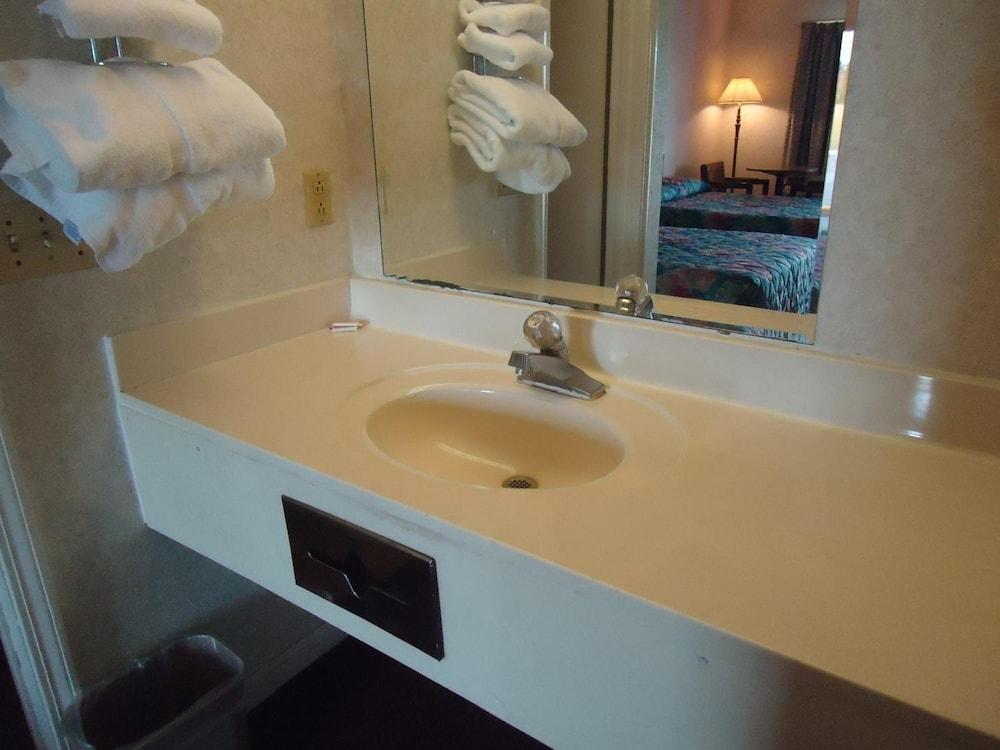 Welborn Motel photo 10