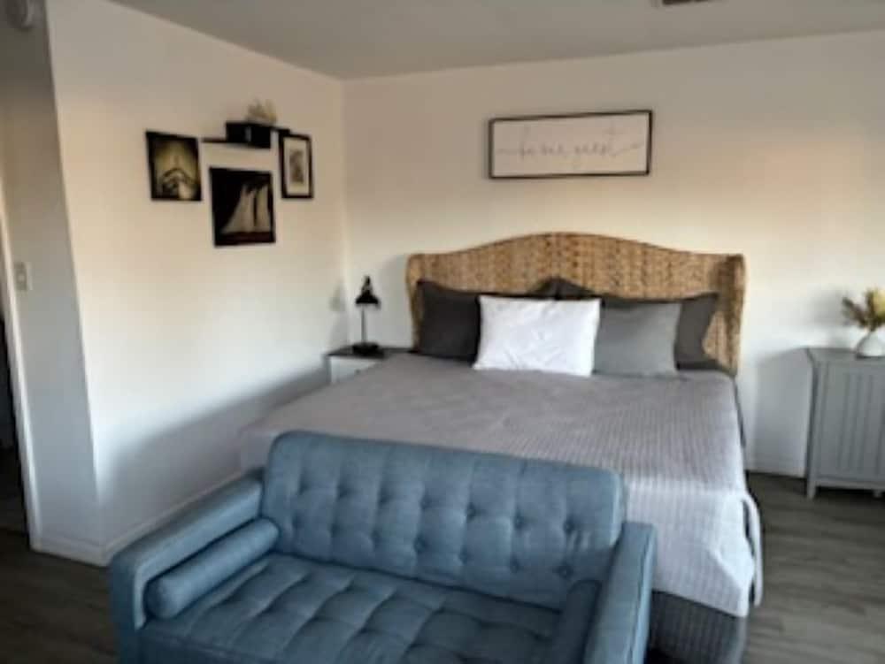 Coastal Inn photo 21
