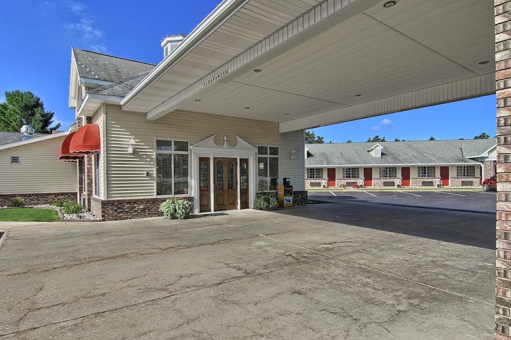 Best Western of Harbor Springs photo 34