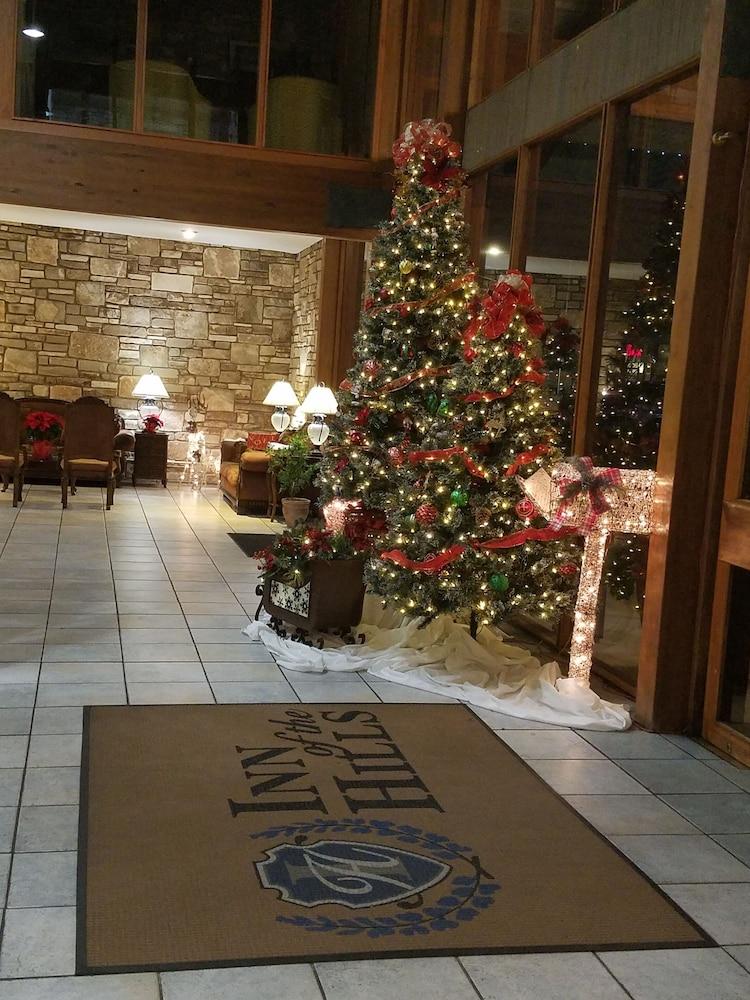 The Inn Of The Hills photo 4