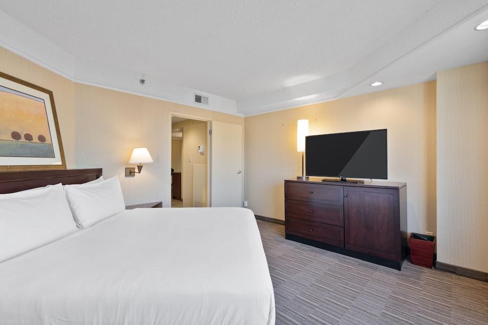 Harmony Suites photo 42
