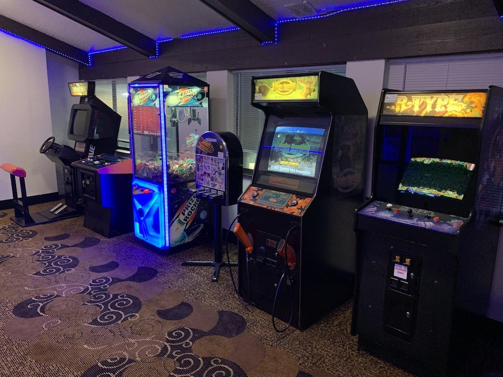 Super 8 by Wyndham Wisconsin Dells photo 17