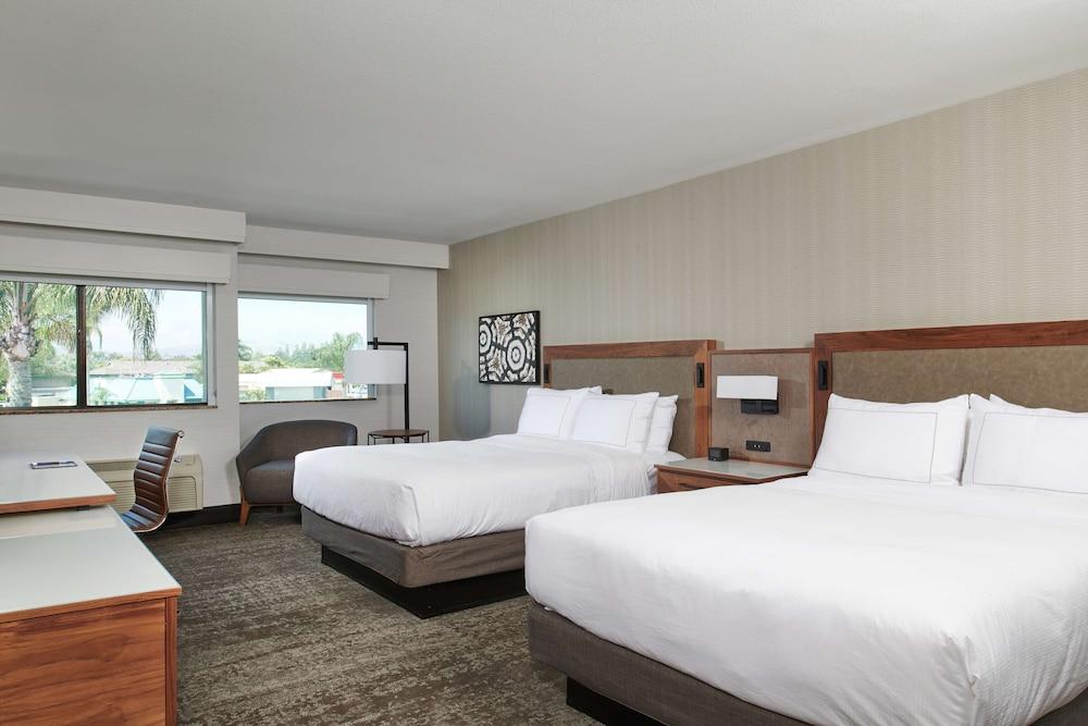 DoubleTree by Hilton Fullerton photo 40