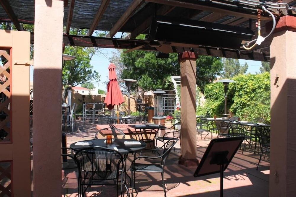 Adobe Rose Inn photo 11