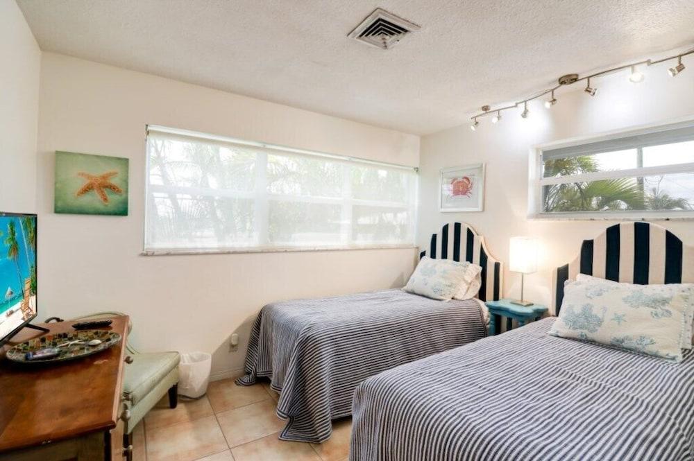 Sea Spray Inn photo 48