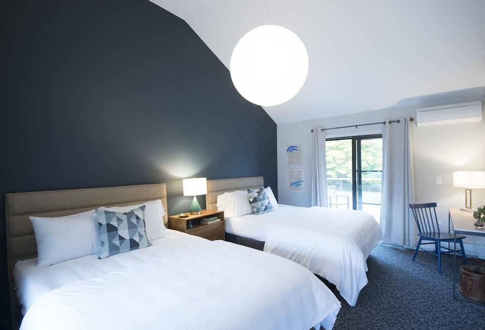Rest - a Modern Motel photo 14