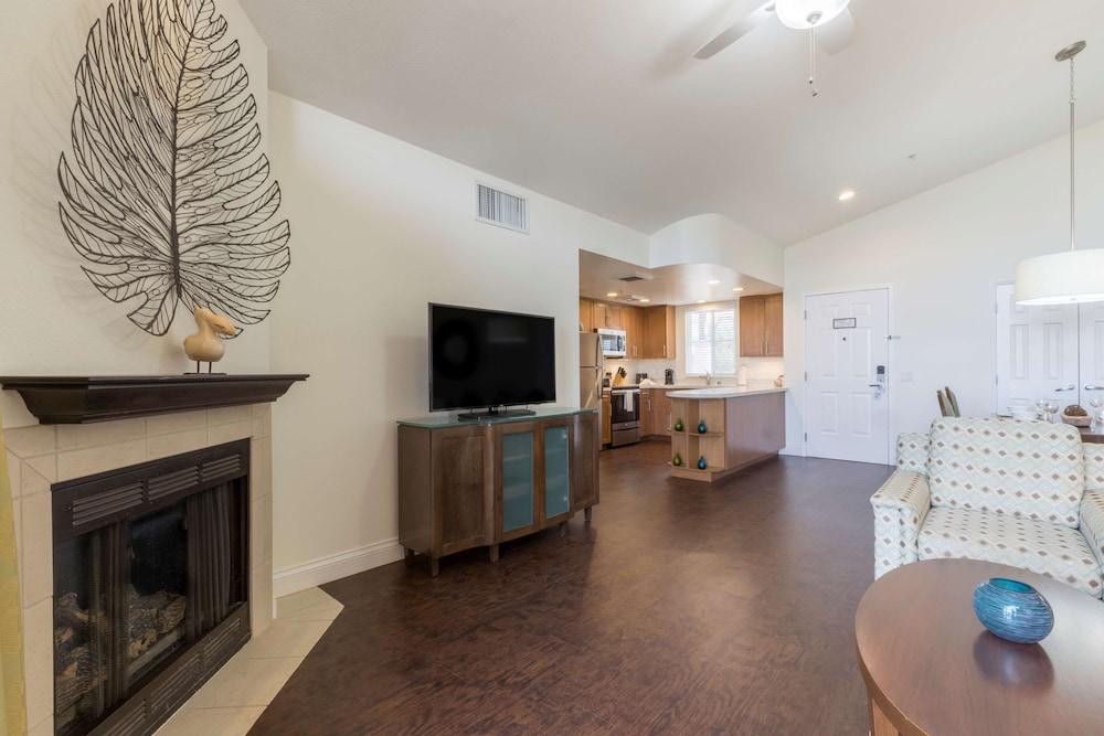 Grand Pacific Palisades photo 13