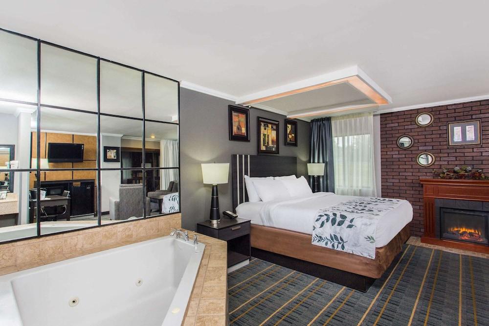 Baymont by Wyndham Lancaster photo 9