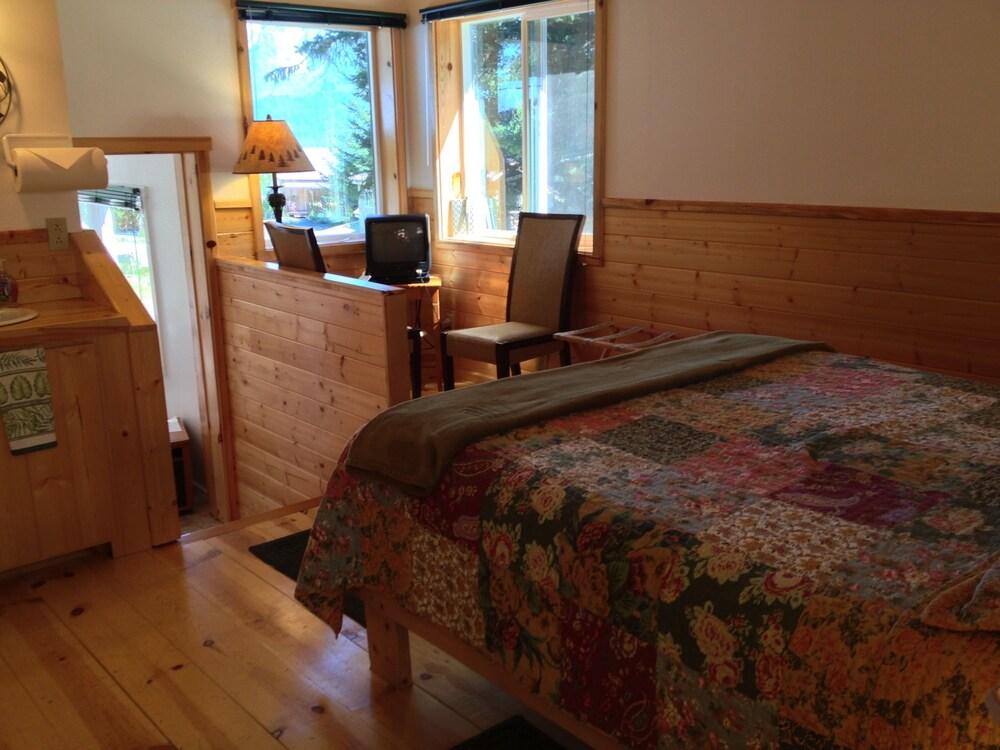Angels Rest on Resurrection Bay LLC photo 12