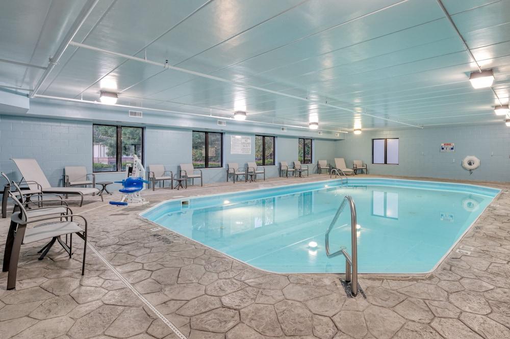 Holiday Inn Express & Suites Gahanna/Columbus Airport by IHG photo 17