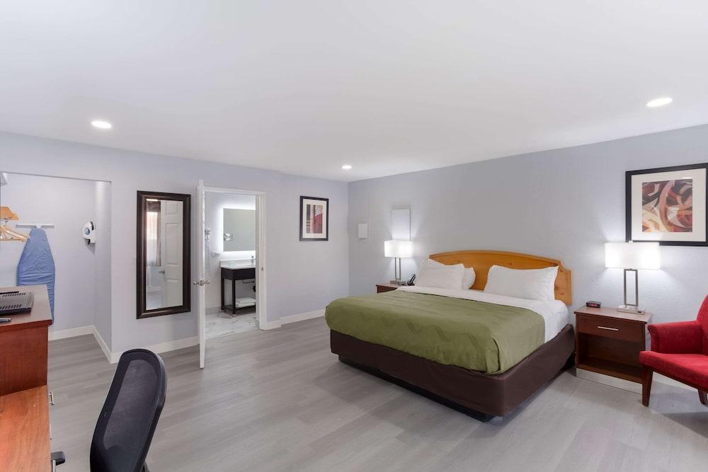 Quality Inn Redding near I-5 photo 15