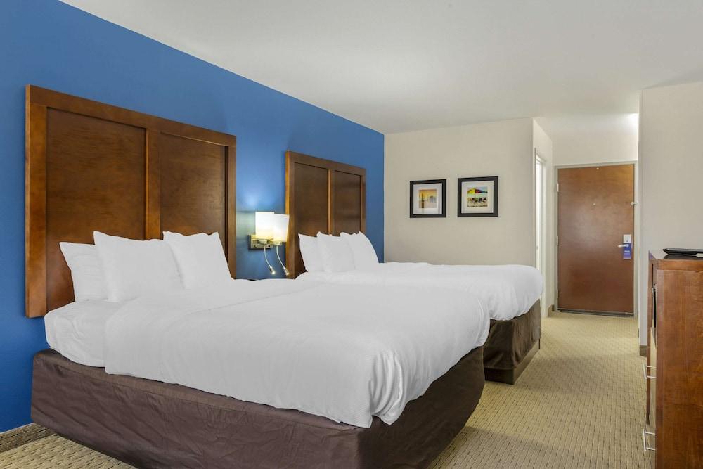 Comfort Inn Garner Clayton I-40 photo 35