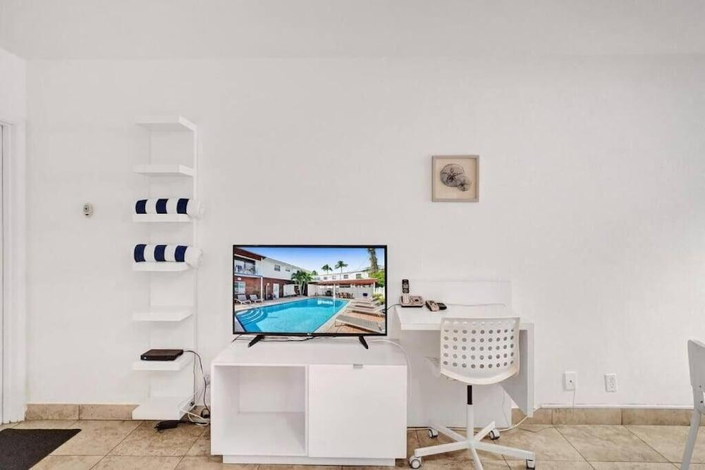 Waves by Stay Hospitality photo 28