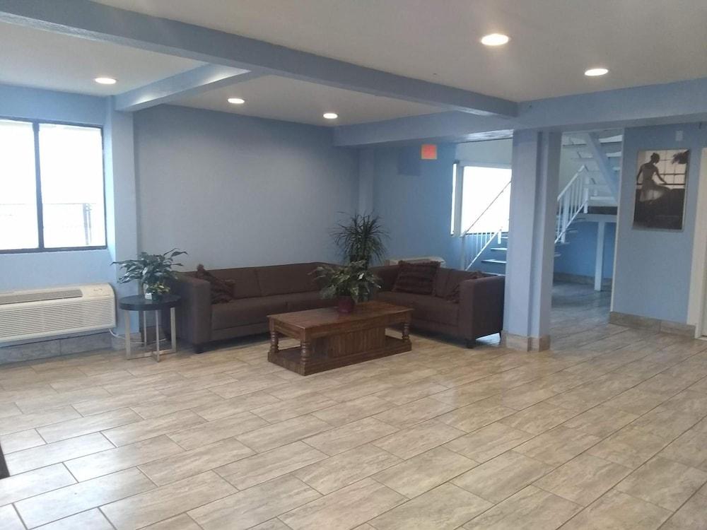 Sioux City Inn photo 43