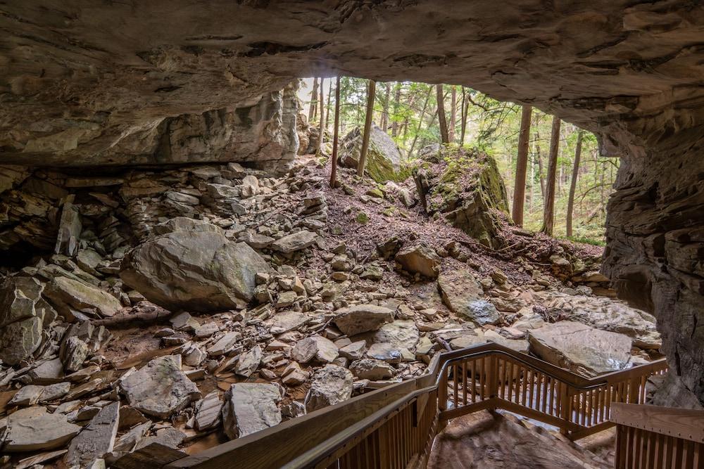 Carter Caves State Resort Park photo 99