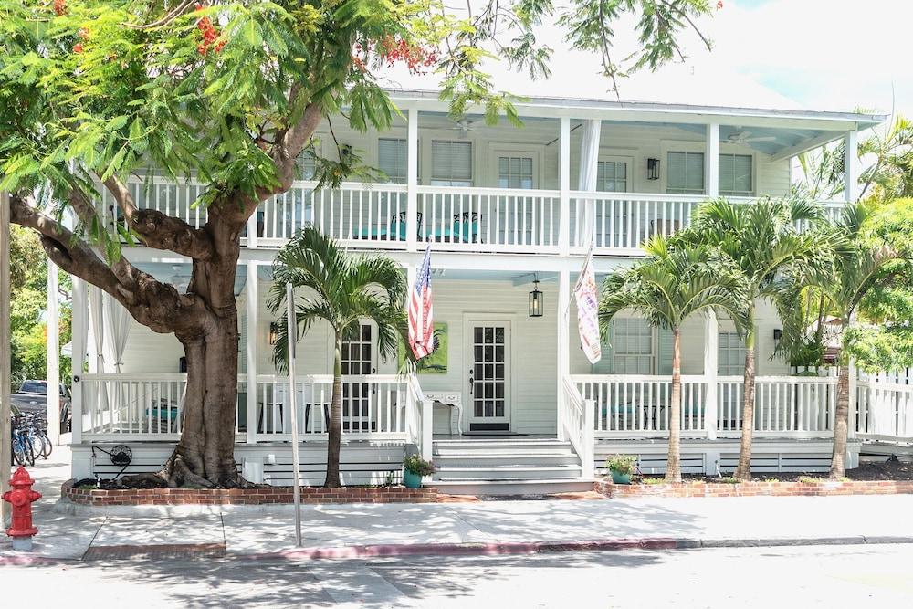 The Porch on Frances Inn — hotel in Key West