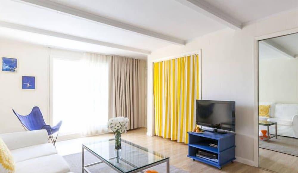 Sunset Beach Hotel photo 6