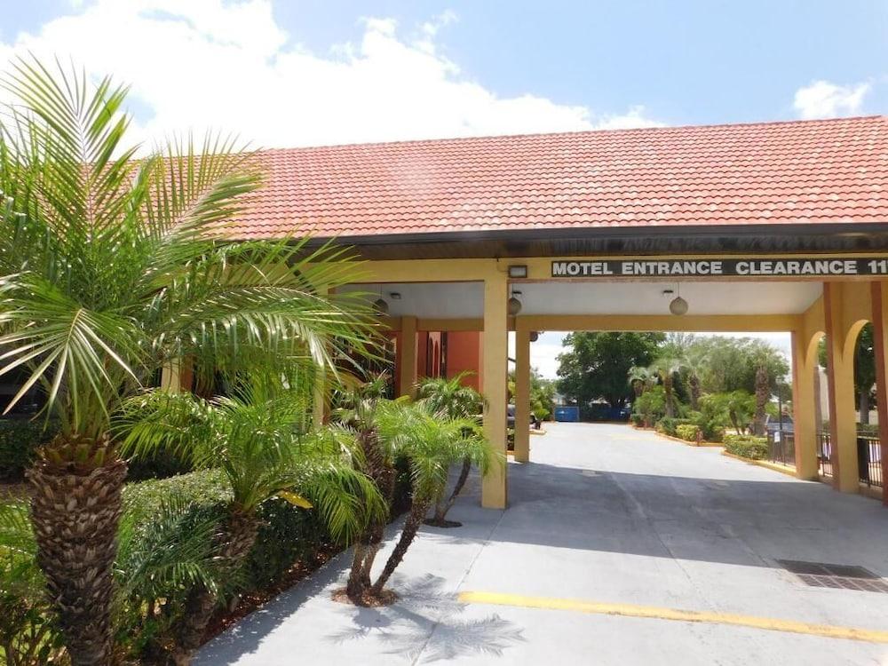 Budget Inn - Orlando photo 1